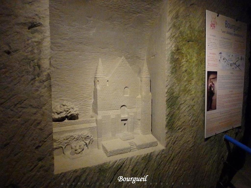 149 PIERRE ET LA LUMIERE A SAUMUR 2016_000049.jpg
